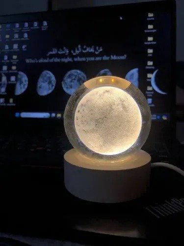 3D Moon Crystal Ball Lamp – Wooden LED Base, USB Night Light - Image 6